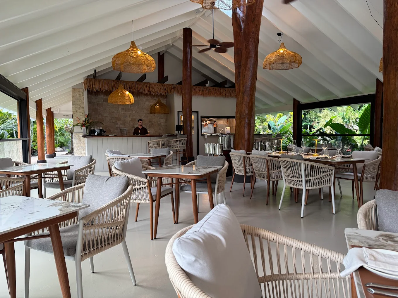 nala resort restaurant